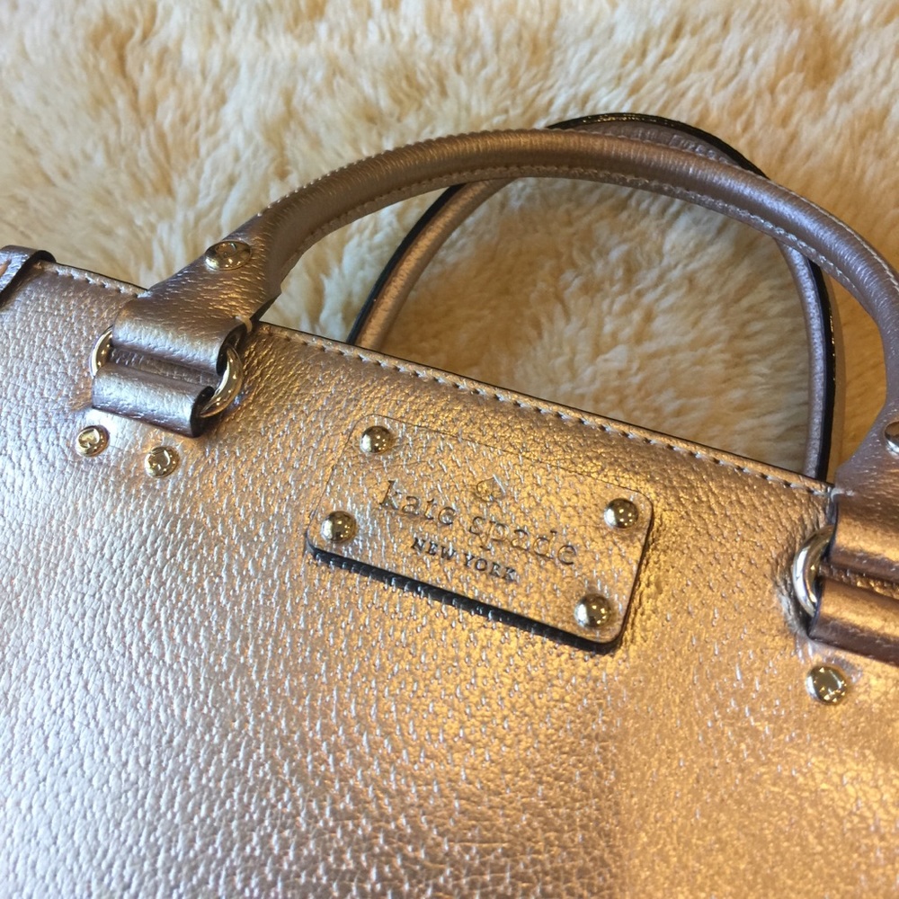 Kate Spade Purse - Picture 2 of 8